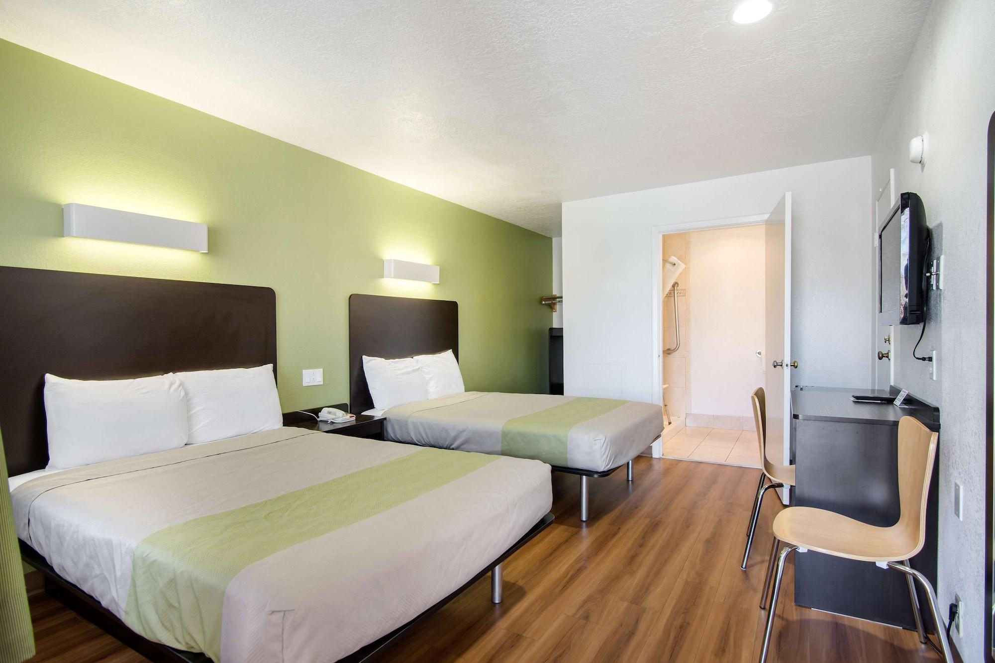 Hotel 6-santa Fe, Nm - Downtown Santa Fé