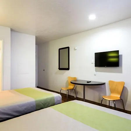 Hotel 6-santa Fe, Nm - Downtown