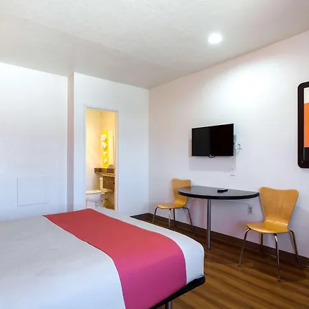 Hotel 6-santa Fe, Nm - Downtown Santa Fe