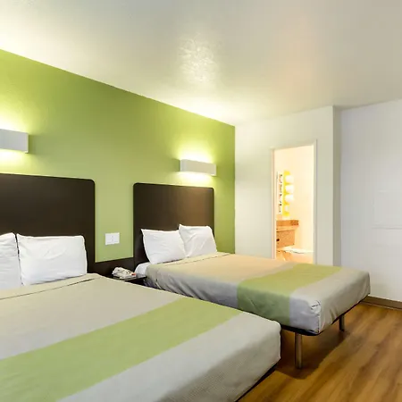 Hotel 6-santa Fe, Nm - Downtown Santa Fe